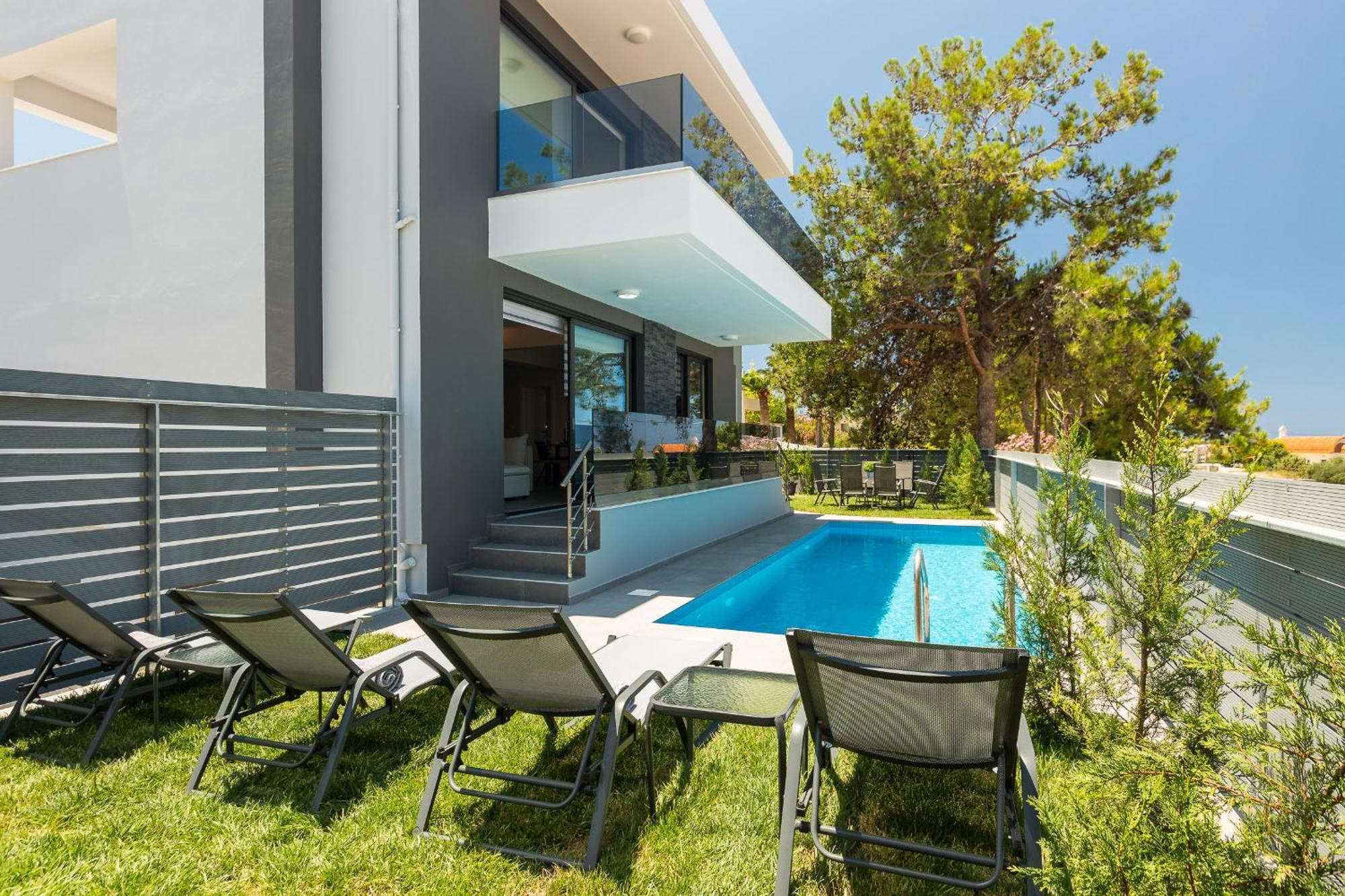 Nisos Villa, Pool & Heated Spawhirlpool, Walking To Beach, By Thinkvilla Sfáka Buitenkant foto