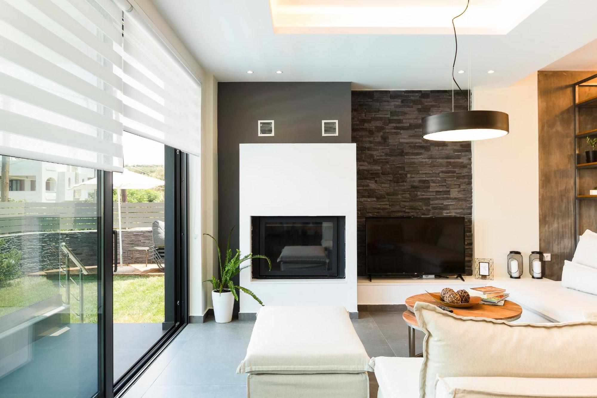 Nisos Villa, Pool & Heated Spawhirlpool, Walking To Beach, By Thinkvilla Sfáka Buitenkant foto