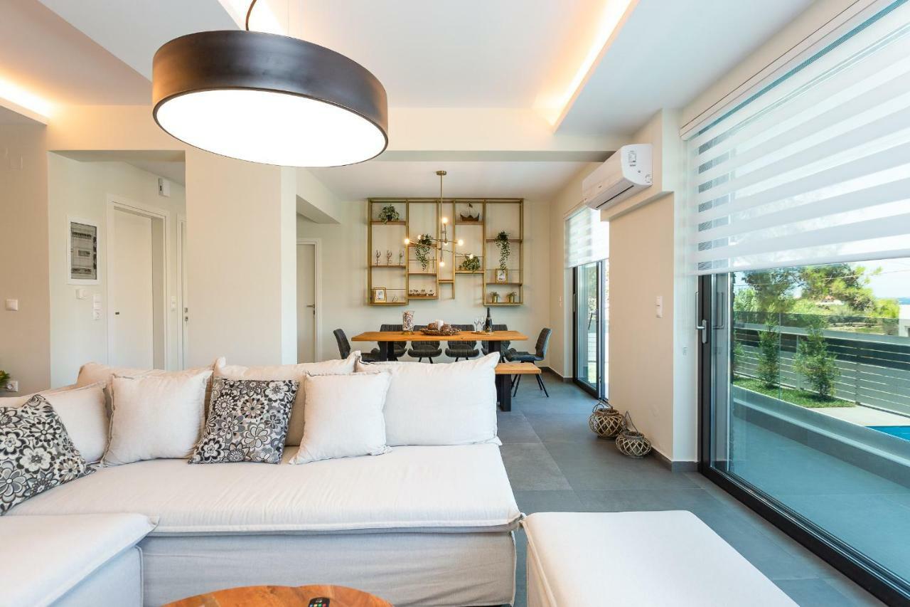 Nisos Villa, Pool & Heated Spawhirlpool, Walking To Beach, By Thinkvilla Sfáka Buitenkant foto